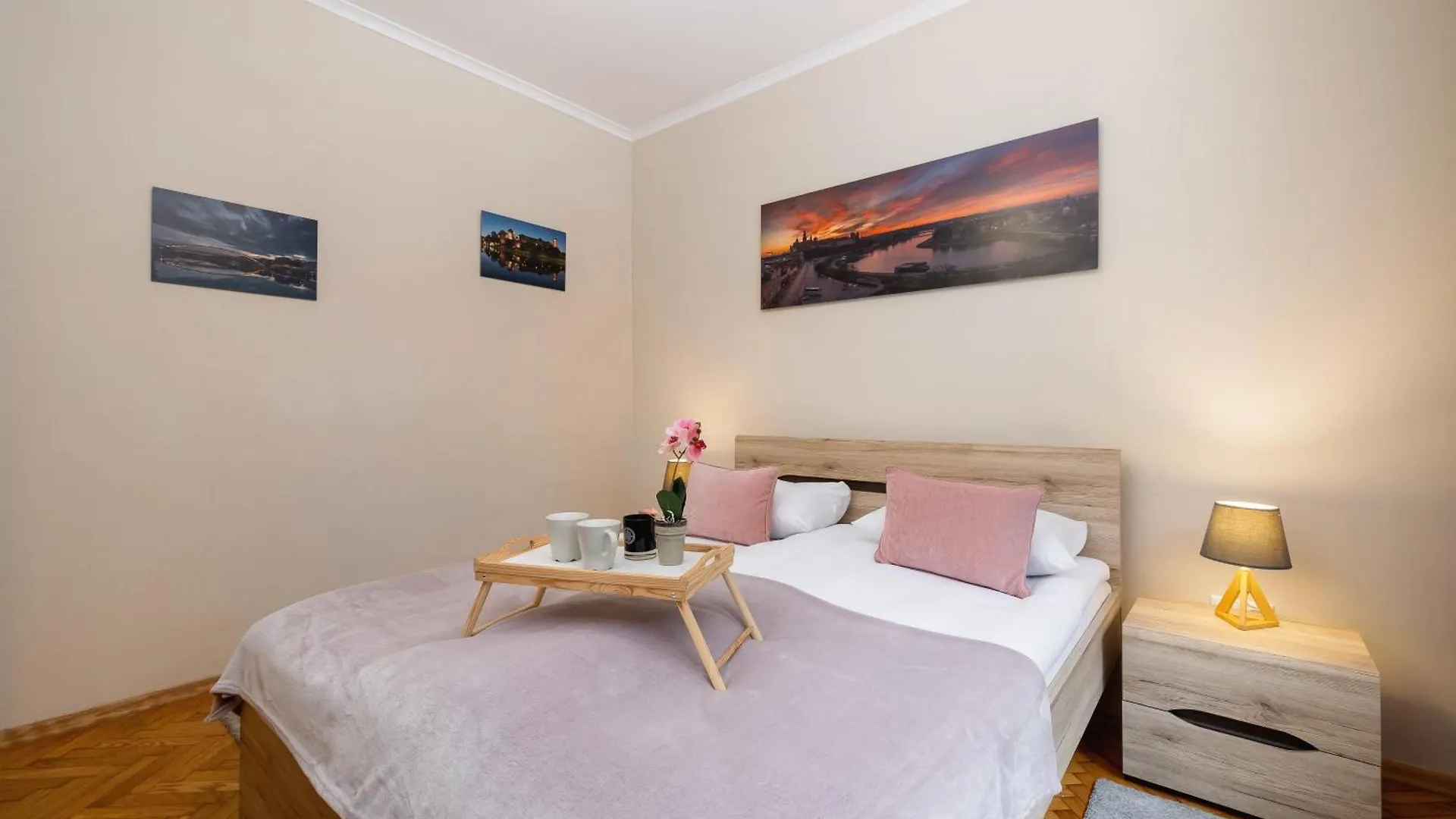 Family Apartment Near Galeria Kazimierz Cracow By Noclegi Renters Krakow 0*,  Poland
